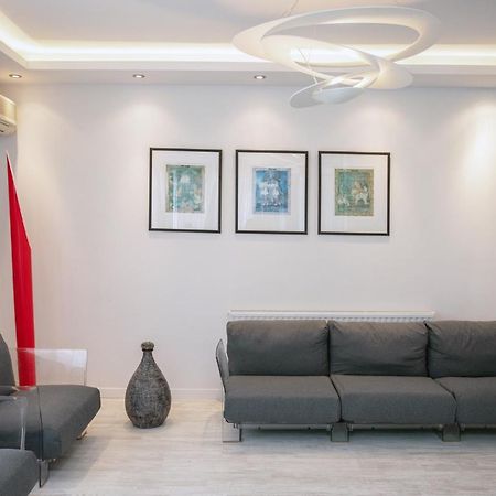 Mayra Seafront Luxury Apartment Limassol Exterior foto