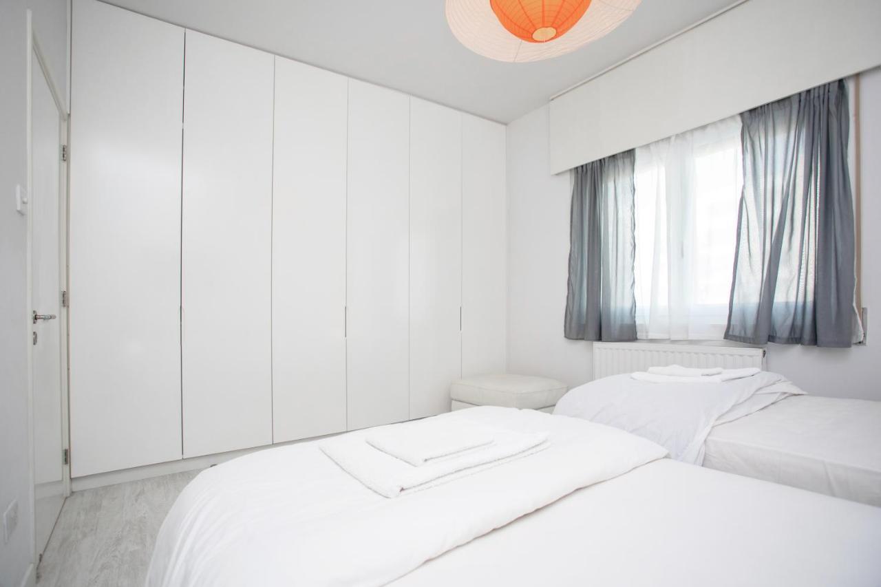 Mayra Seafront Luxury Apartment Limassol Exterior foto